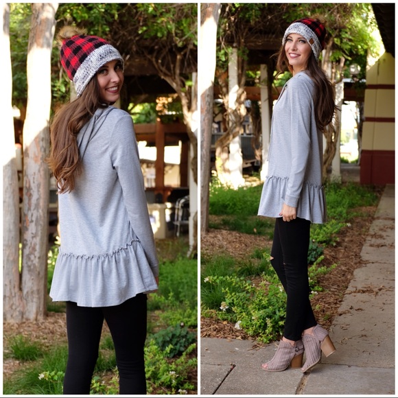 ✨LAST ONE✨Grey Ruffle Hoodie Tunic - Picture 3 of 3